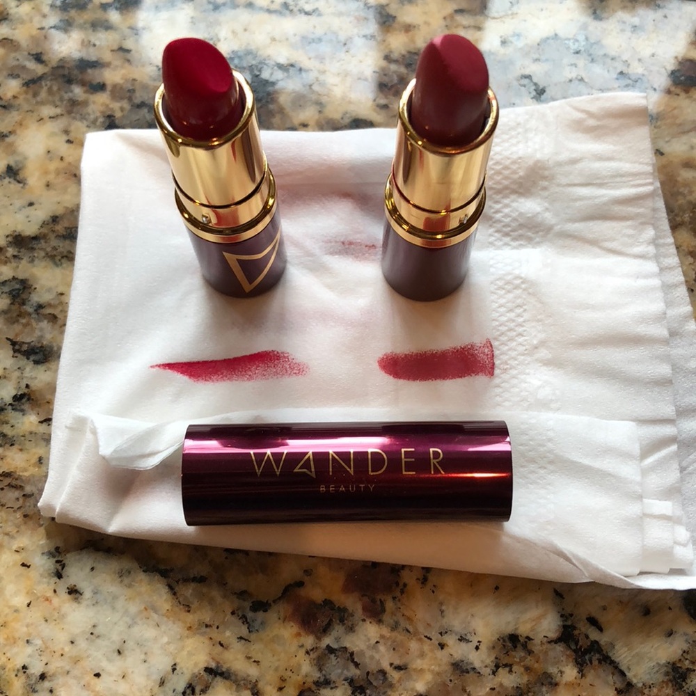 NEW Wander Beauty Dual Lipstick